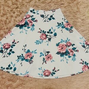 Silhouette Floral Skirt - White and Pink